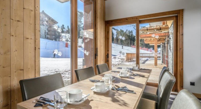 Bear Lodge, Les Arcs: 1950 ski chalet, image 2
